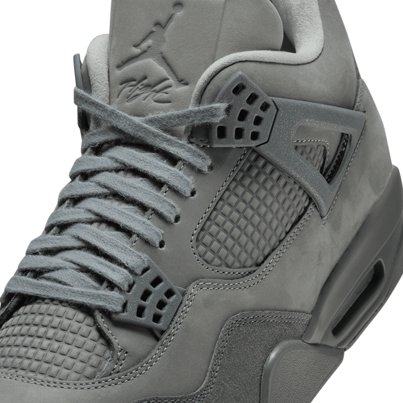 Air Jordan 4 Retro SE